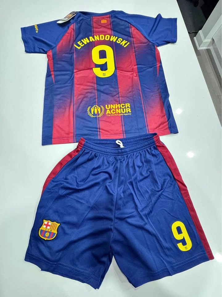 For kids - LEWANDOWSKI - brand new - jersey with shorts