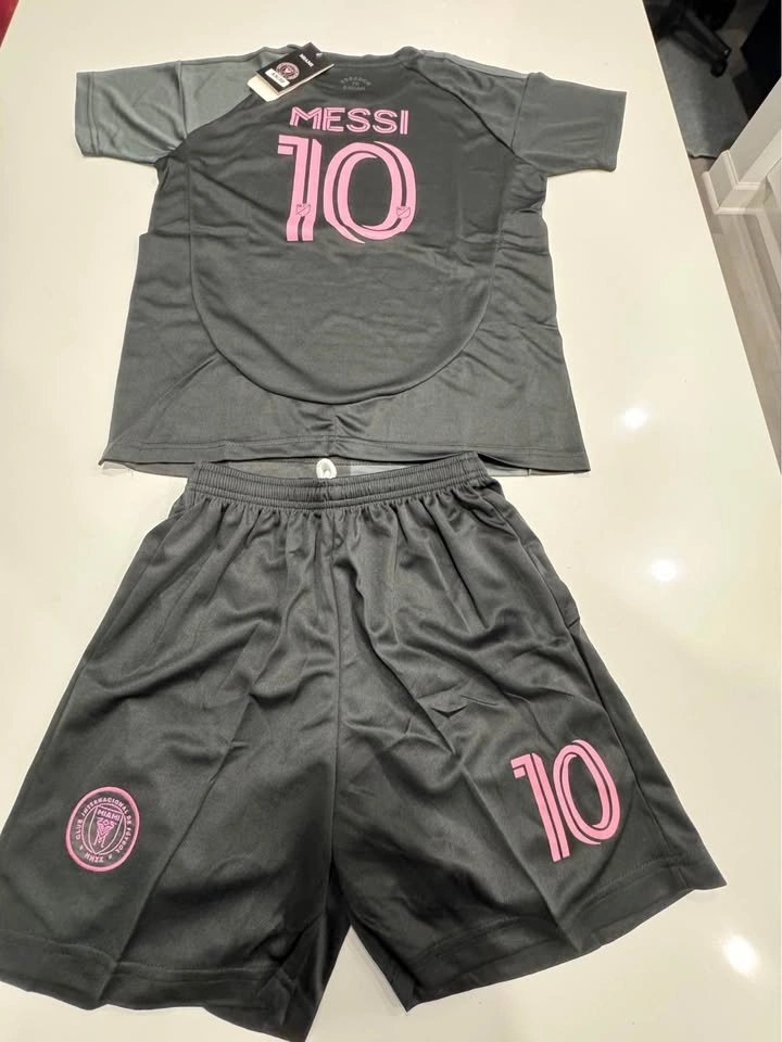 Messi Kids Jersey with Shorts - Brand New - photo 2