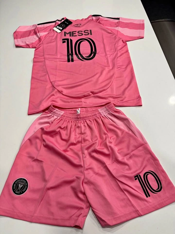 Kids MESSI Brand New Jersey with Shorts (Ages 6-14)