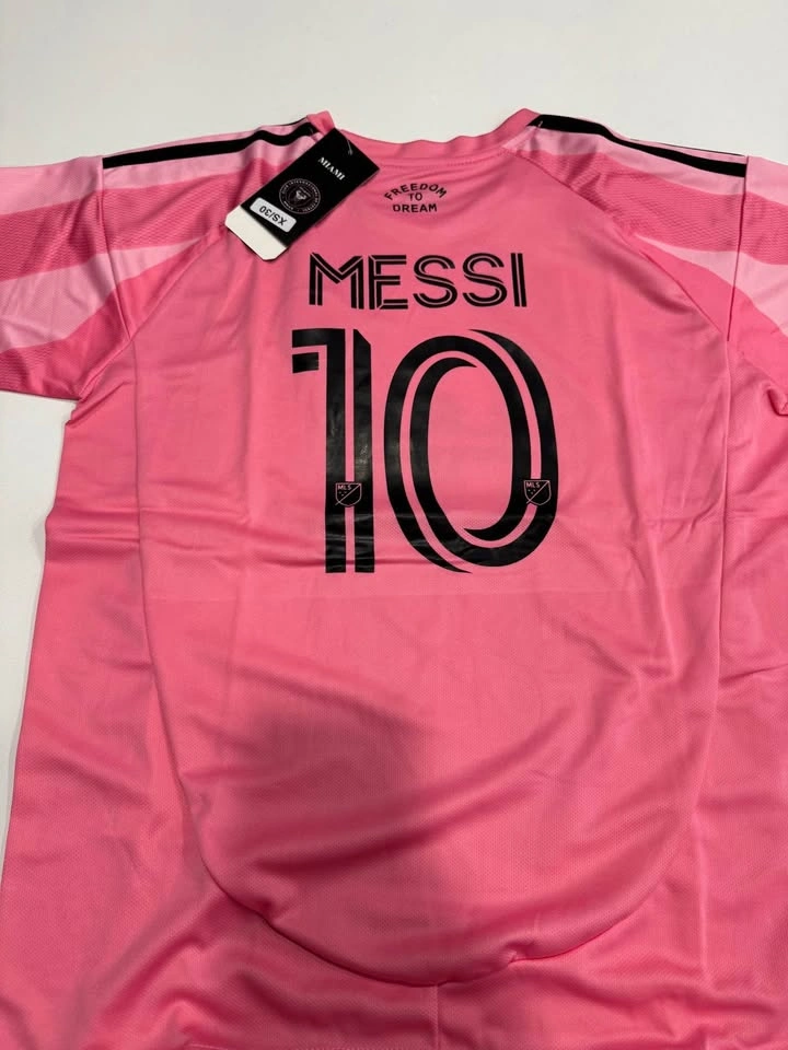 Kids MESSI Brand New Jersey with Shorts (Ages 6-14) - photo 2