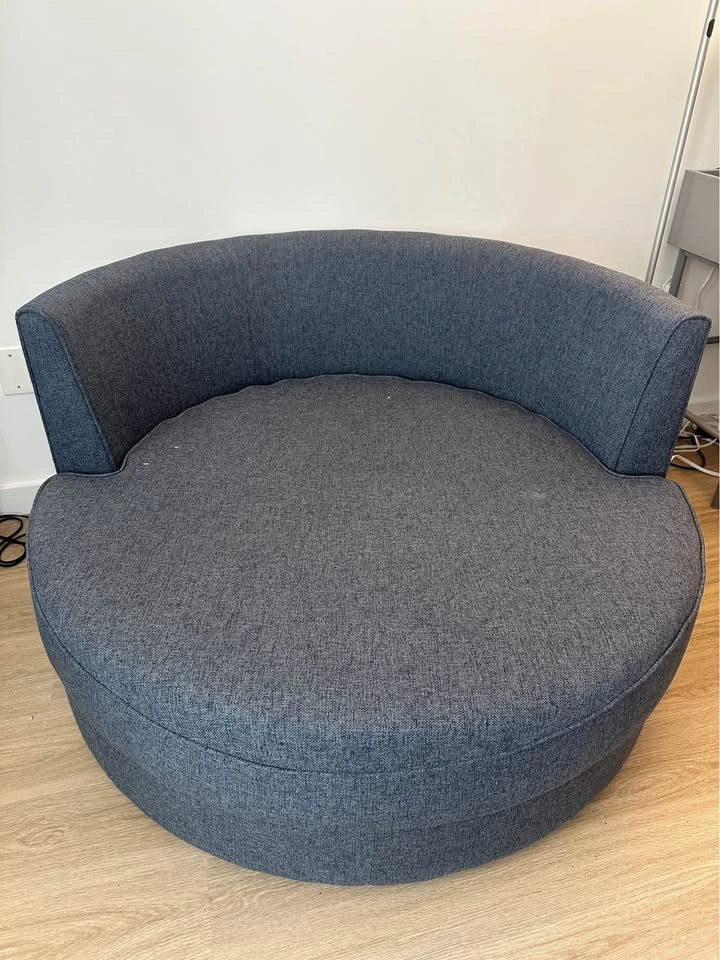Large Round Blue Swivel Chair/Couch - photo 2