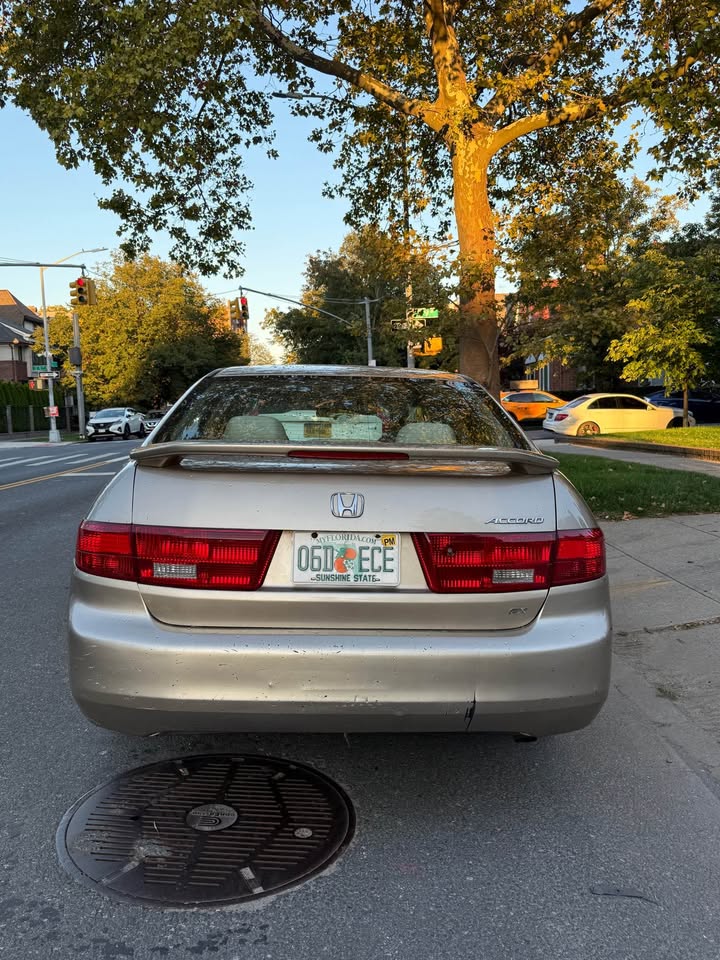 2005 Honda Accord EX-L Sedan - photo 4
