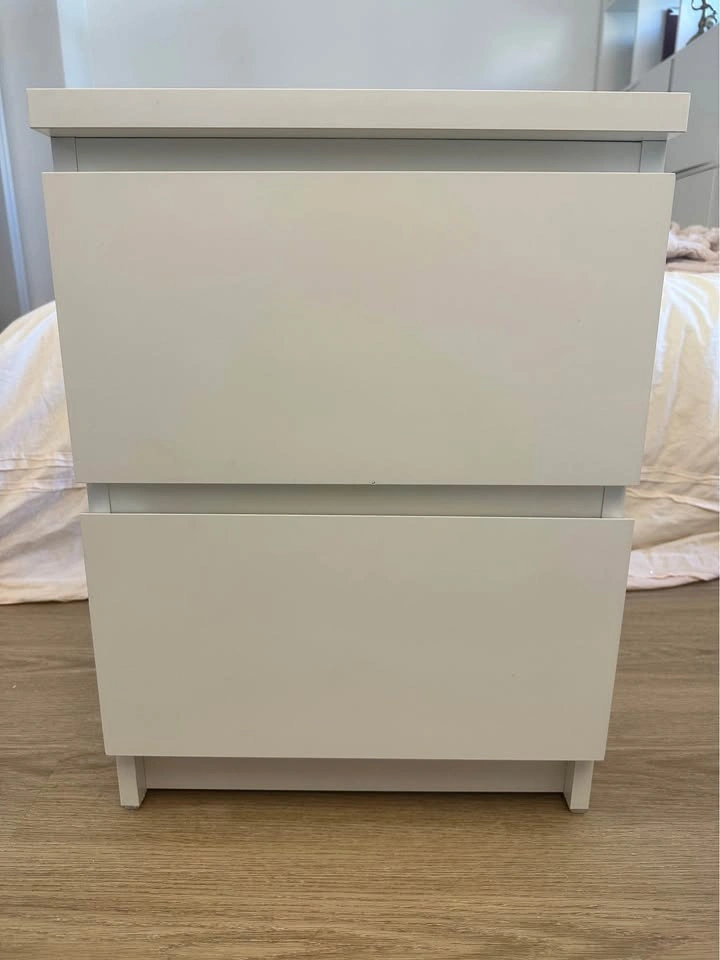 White 2-Drawer Nightstand - photo 2