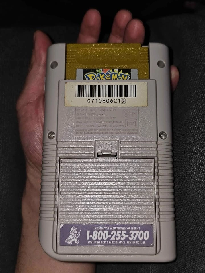 Original Nintendo GameBoy DMG-01 with Pokemon Gold - photo 5