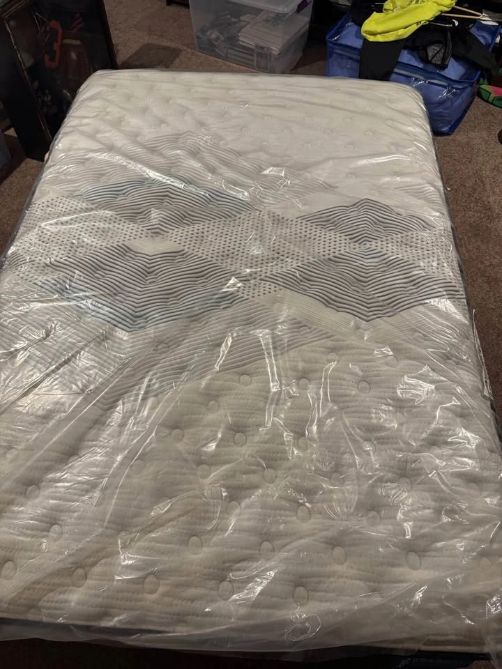 Beautyrest Harmony Lux Mattress - Full Size - photo 2