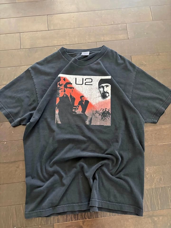 Vintage U2 The Best Of 1990-2000 T-Shirt Large