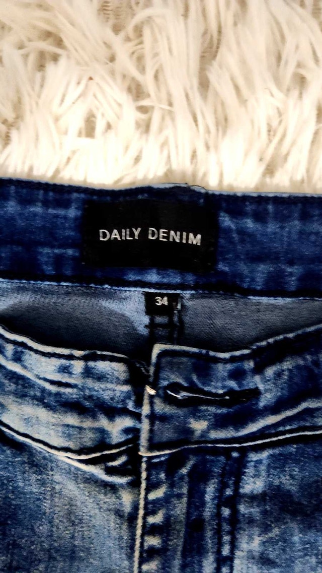 Denim Jeans (WLKN) – Size 32 – like new - photo 4