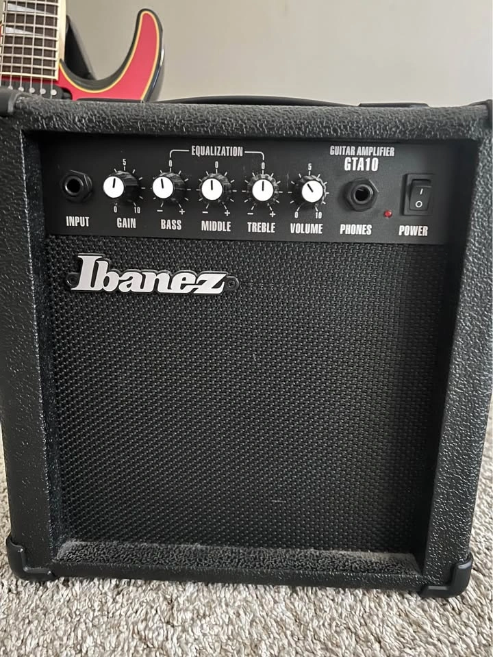 Ibanez Guitar Amp (Amplifier) - photo 2