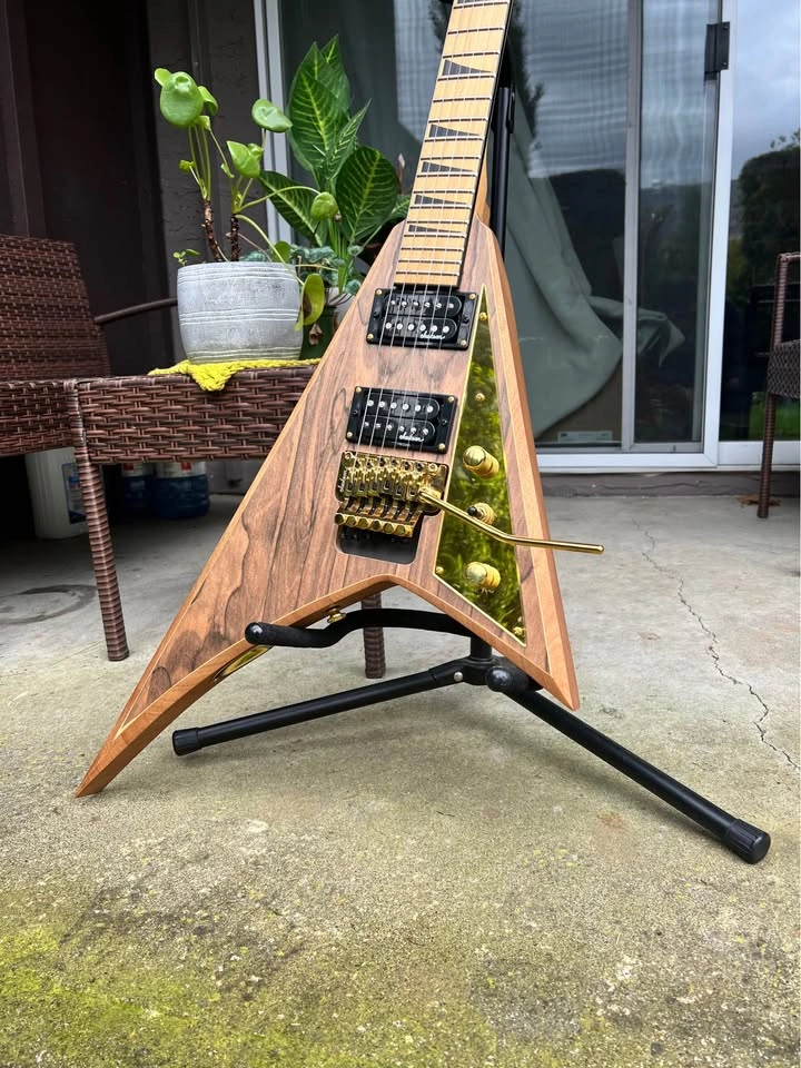 Jackson Rhodes Flying V JS32 | Floyd Rose Electric Guitar - photo 2