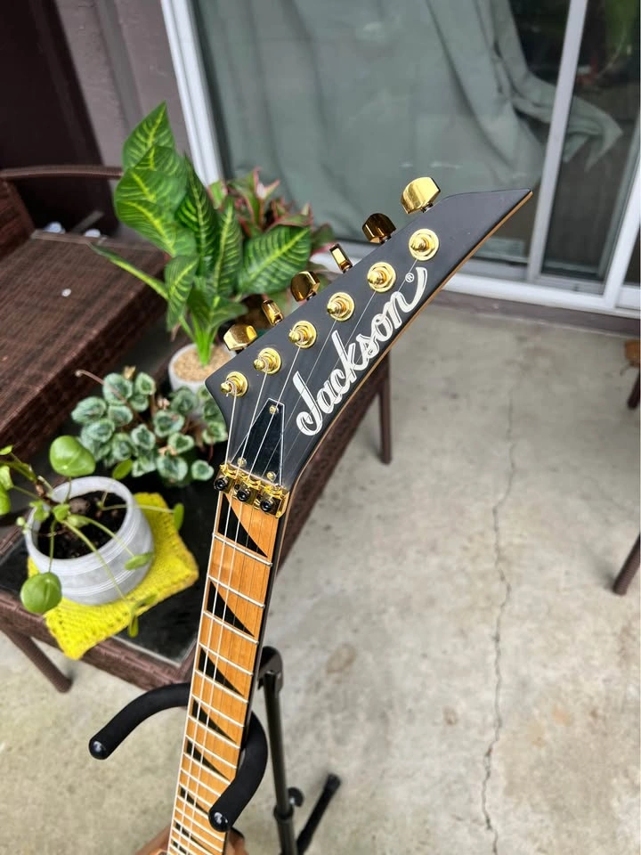 Jackson Rhodes Flying V JS32 | Floyd Rose Electric Guitar - photo 3