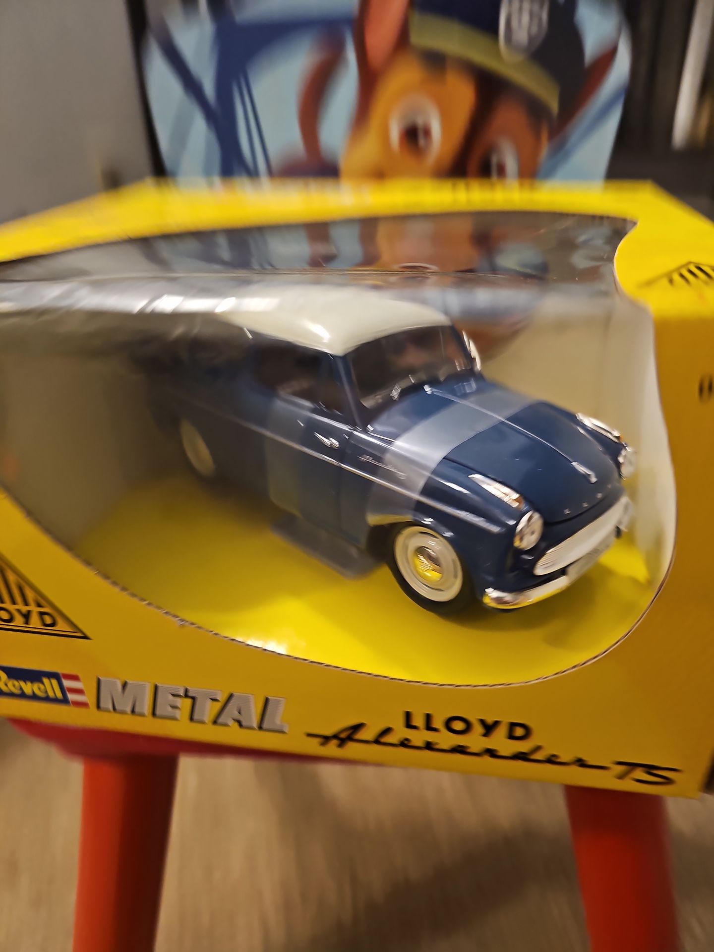 1:18 1957 Lloyd Alexander TS Diecast Model by Revell