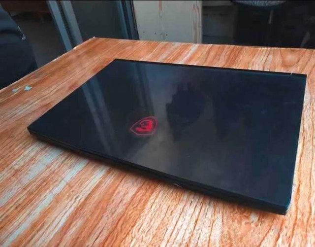MSI GF63 Thin 10UD Gaming Laptop