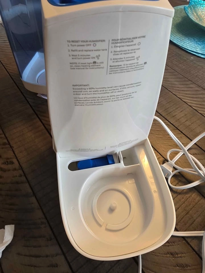 Vicks Warm Mist Humidifier - photo 5