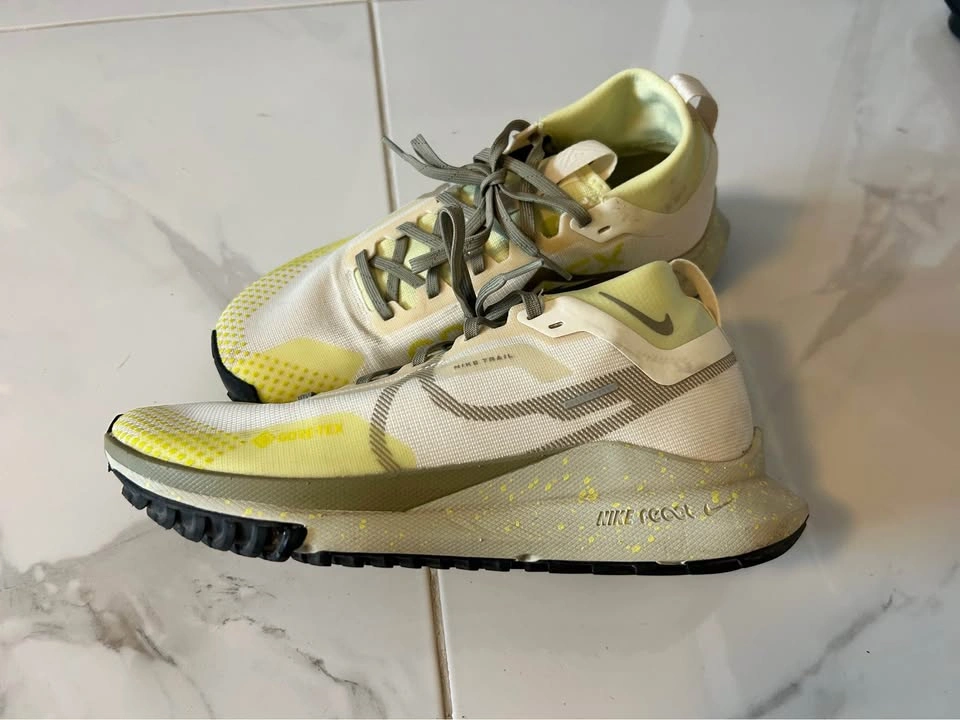 Nike React Pegasus Trail 4 GORE-TEX - Women's Size 9 - photo 2