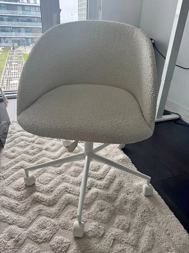 Crate & Barrel white chair new