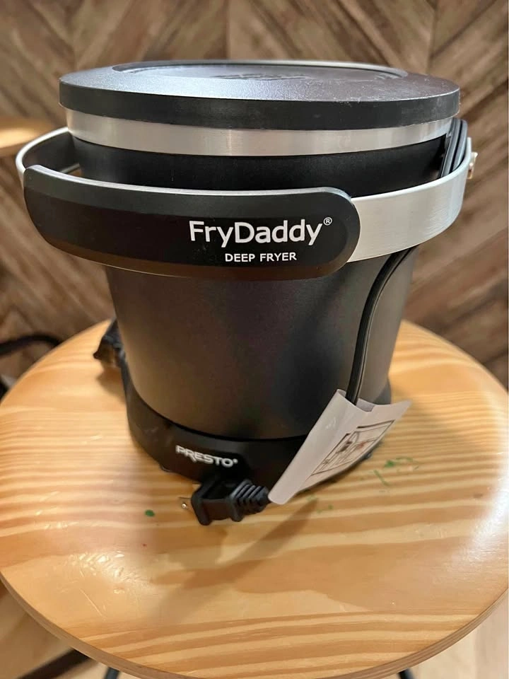 Fry Daddy Deep Fryer