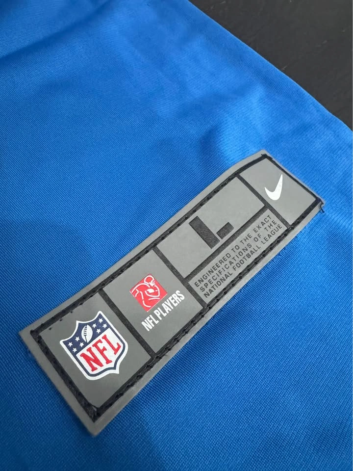 Detroit Lions St Brown NFL Jersey - Size Large - photo 3