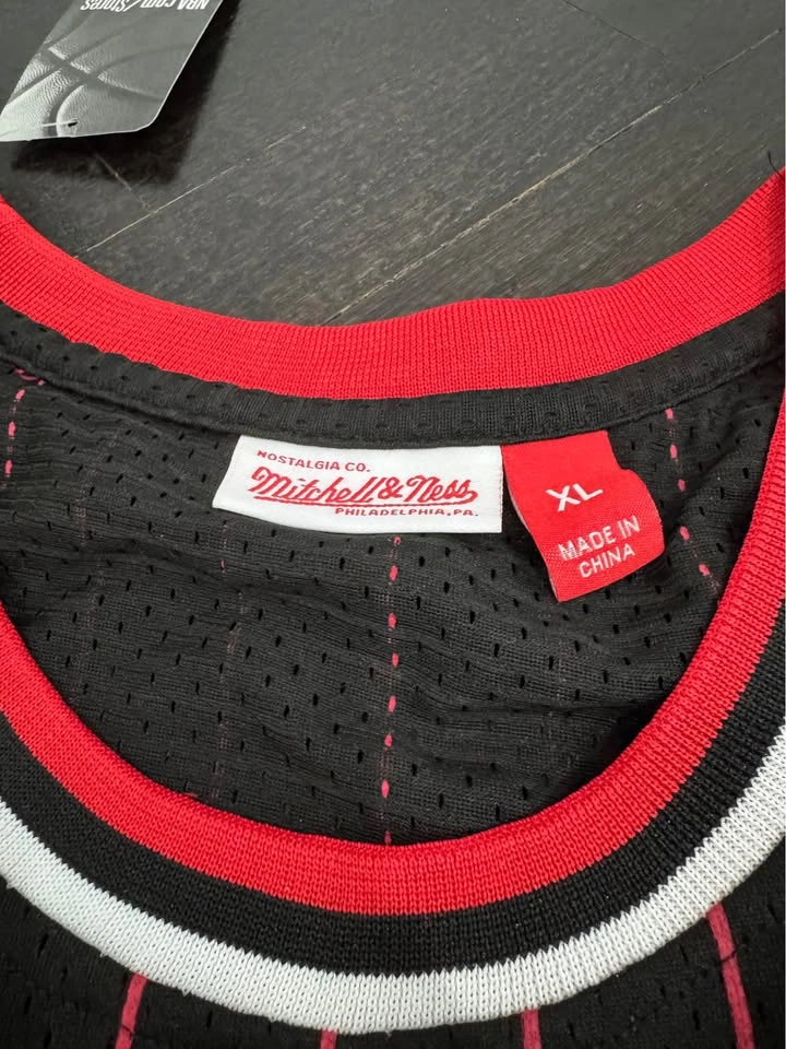 Michael Jordan Retro Jersey XL - photo 2