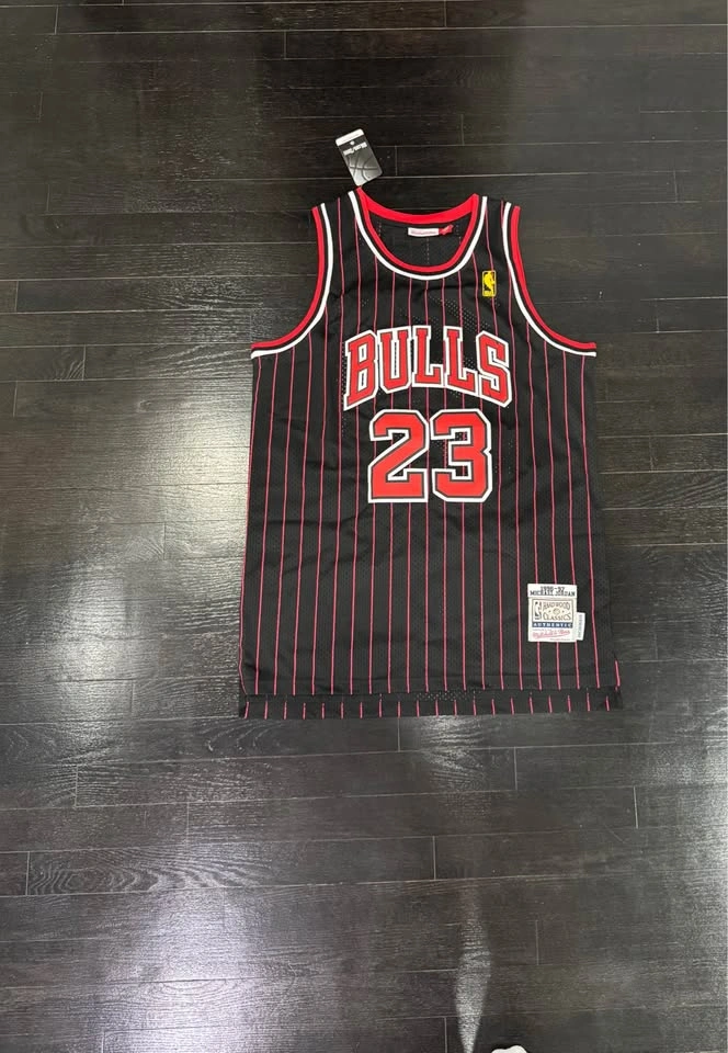 Michael Jordan Retro Jersey XL - photo 3