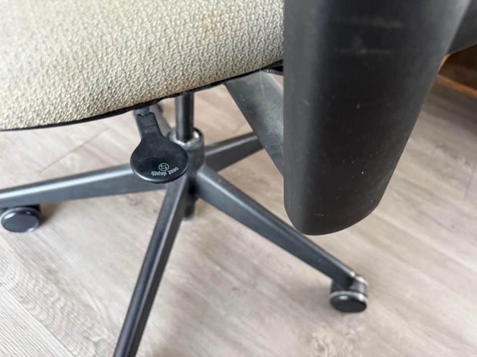 Steelcase Leap V2 - photo 3