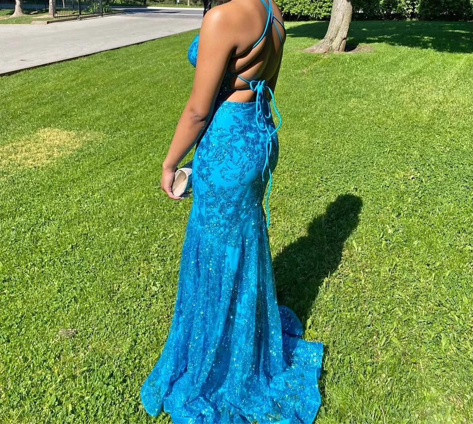 Stunning Aqua Coloured Prom Dress (Size 5) - Worn Once