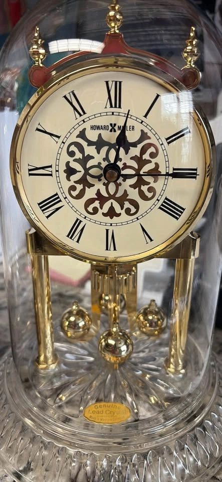 Elgin, Ethan Allen, Howard Miller Clocks - photo 3