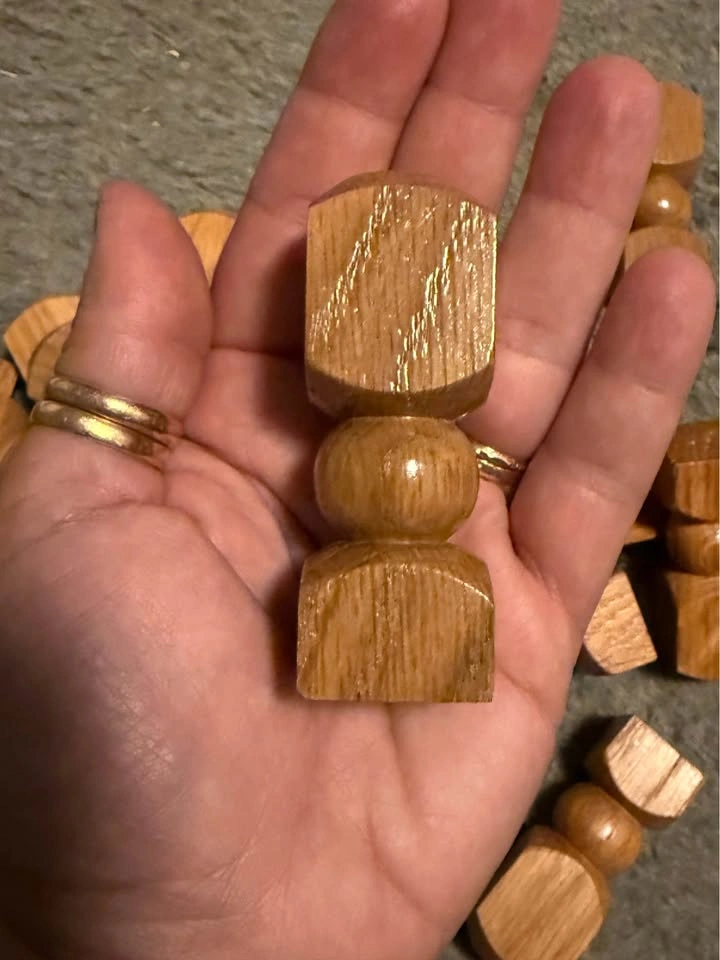 Lot of 23 Wooden Decorative Pieces - photo 2