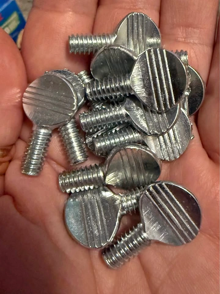 12 Metal Flat Head Thumb Screws