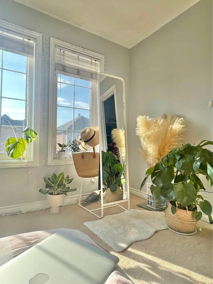 IKEA KNAPPER Full-Length Standing Mirror
