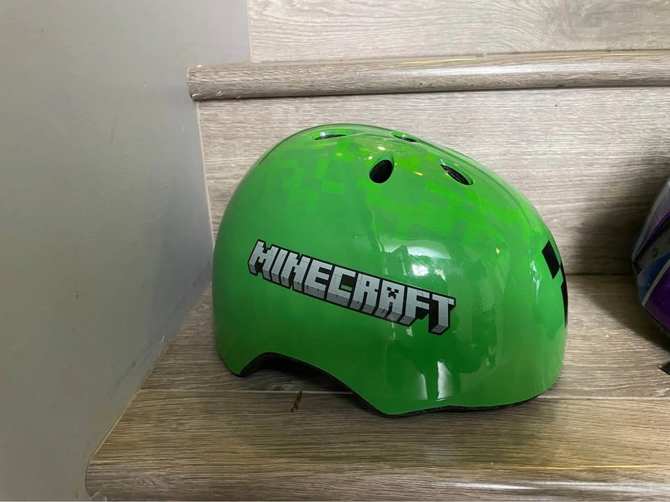 Kids Bike with Helmet - photo 4