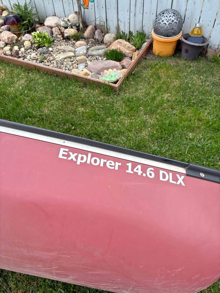 Pelican Explorer 14.6 DLX Canoe