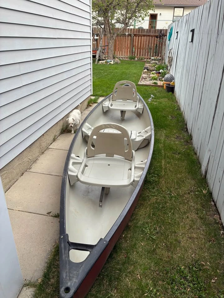Pelican Explorer 14.6 DLX Canoe - photo 3