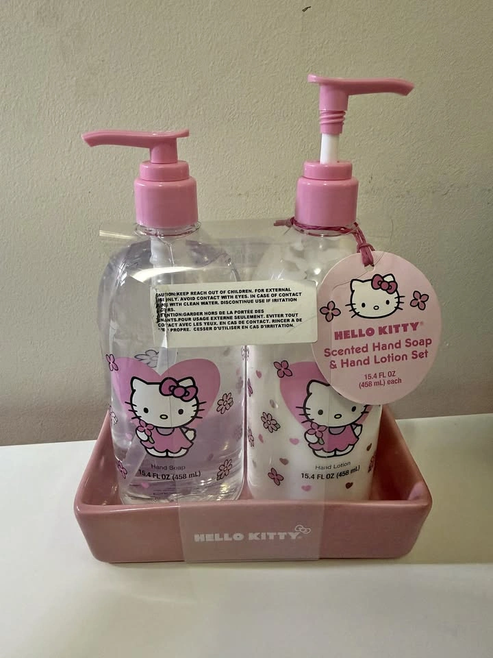 Hello Kitty Scented Hand Soap & Lotion Set