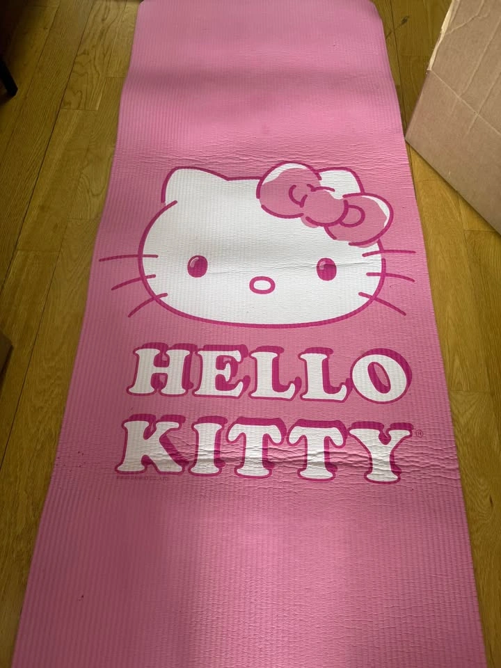 Pink Hello Kitty Yoga Mat - photo 2