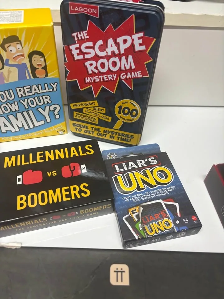 Games Night Bundle (UNO Dare, Escape Room, Murder Mystery, Party - photo 4