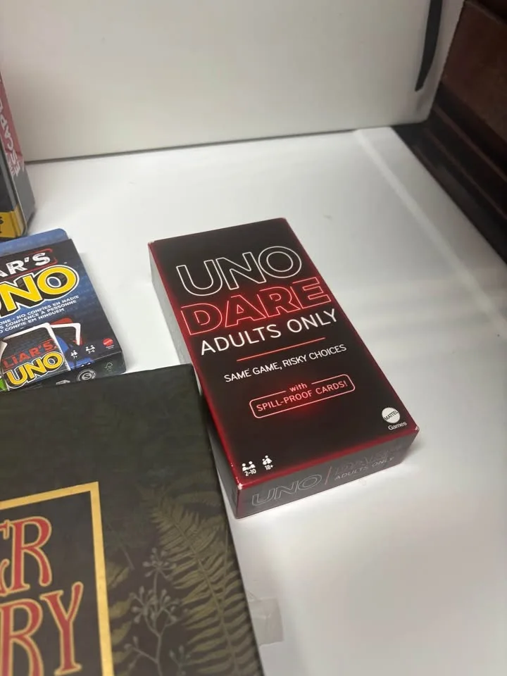 Games Night Bundle (UNO Dare, Escape Room, Murder Mystery, Party - photo 5