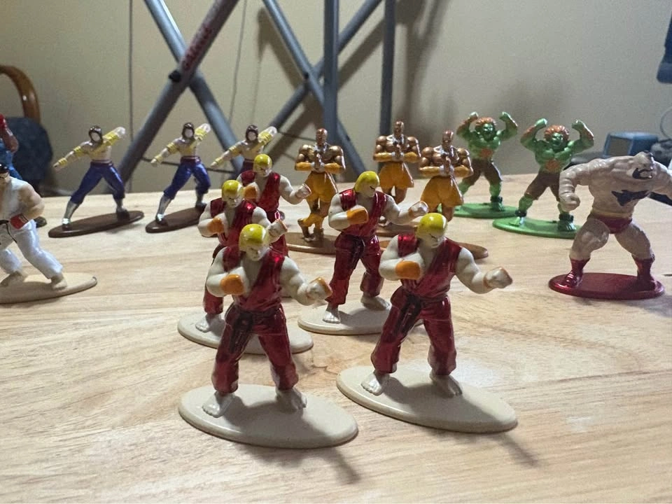 Jada Nano Metalfigs Street Fighter Bundle (26 Figures) Die-Cast - photo 3