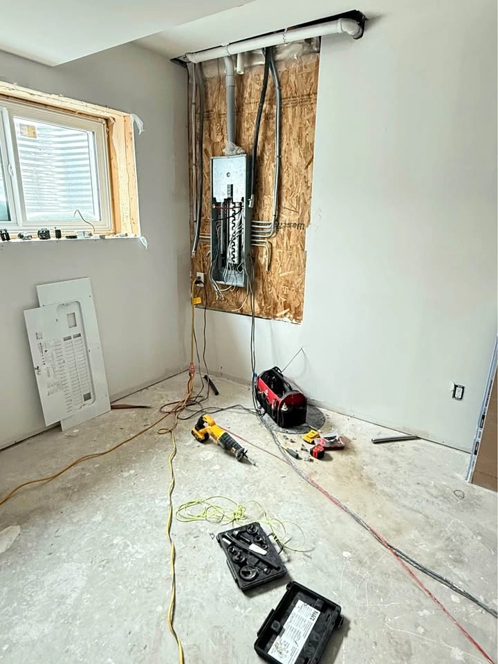 Electrician Tools Work