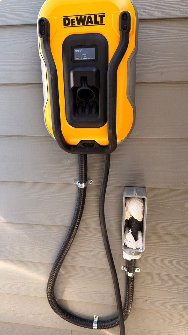 Licensed red seal electrician - photo 3