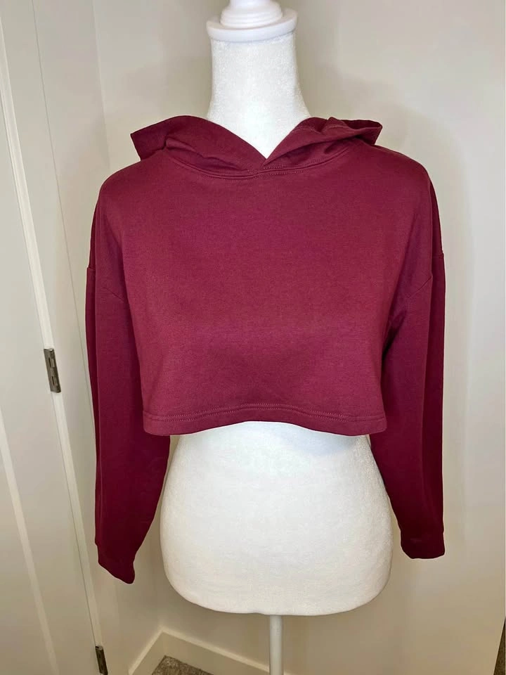 BALERA Burgundy Long Sleeve Crop Top