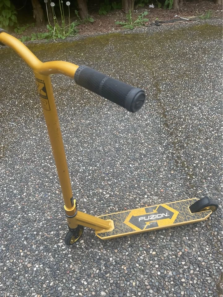 Fuzion Pro/trick scooter