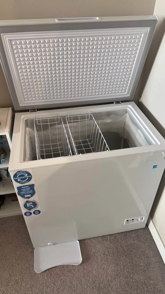 Danby Chest Freezer 7.0 cu ft - photo 4