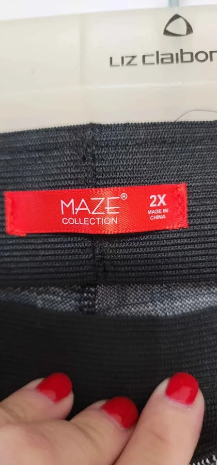 Women's Dress Pants/Leggings Size 18-2X image indicator(6)