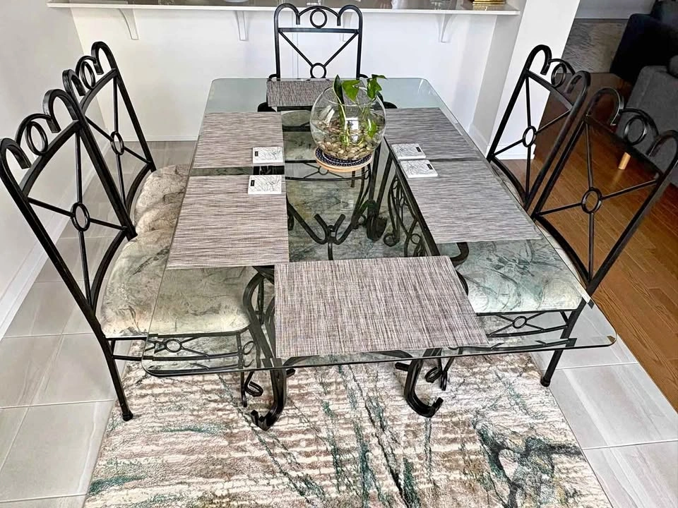 Sturdy Glass Dining Set + 5 Cushioned Chairs (Pet/Smoke-Free)