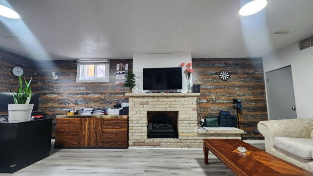 Basement Apartment for Rent - photo 5