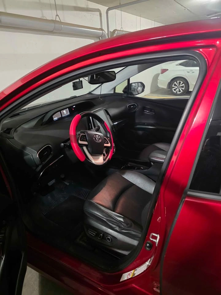 2018 Toyota Prius Prime Plug-in Hybrid - photo 5