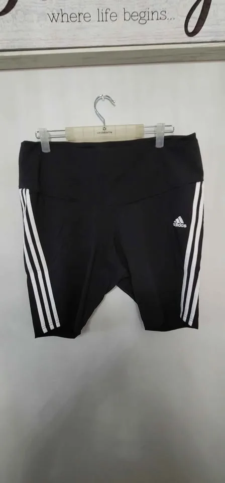 Women's Shorts Size 18-3XL image indicator(6)