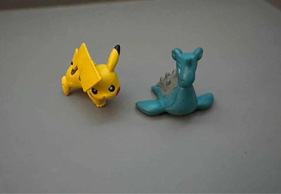 Pokemon small figure - photo 2