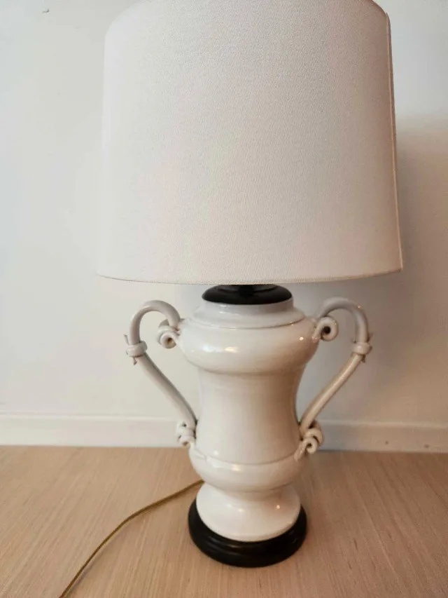 White Porcelain Ceramic Lamp image indicator(2)