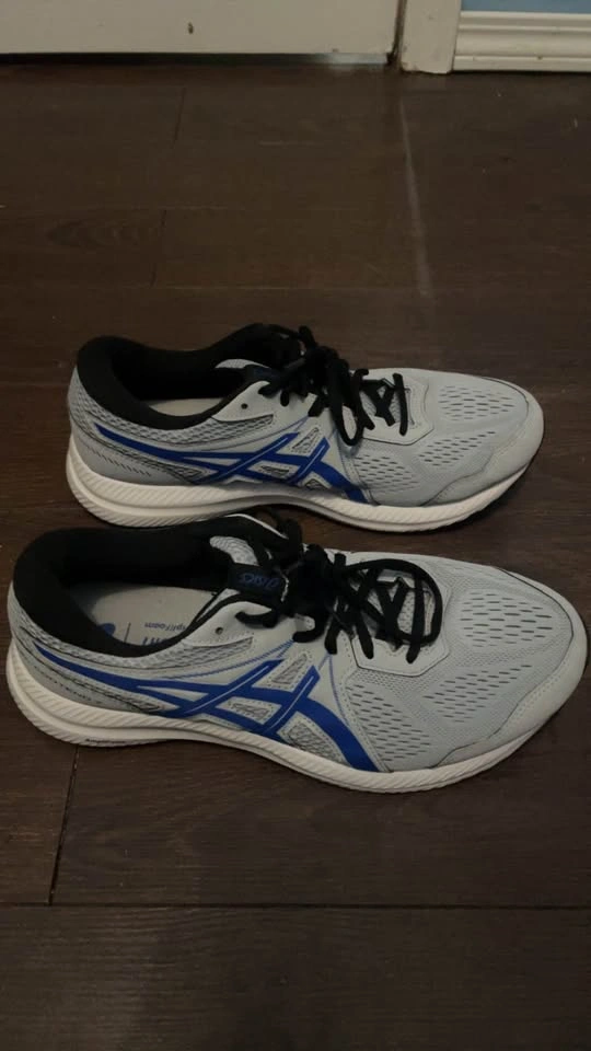 Women's Shoes Size 7 - photo 2